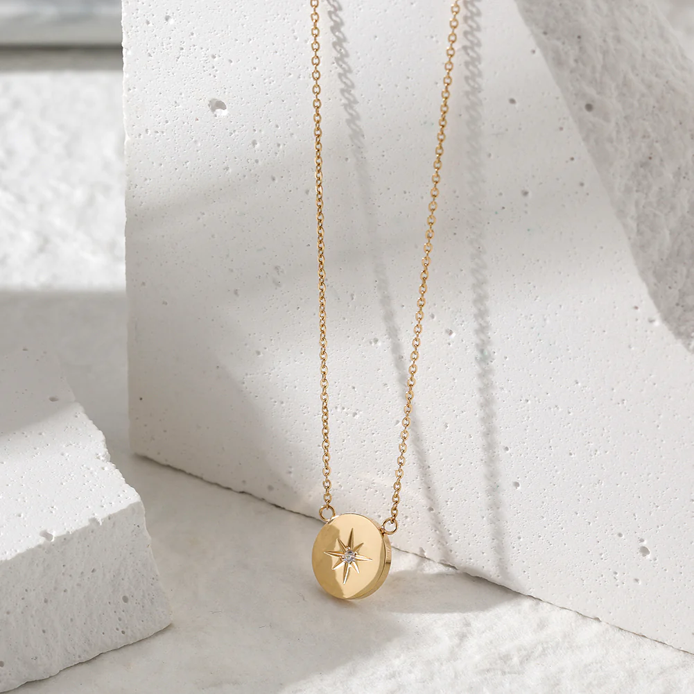 Ciunofor-North-Star-necklace-04