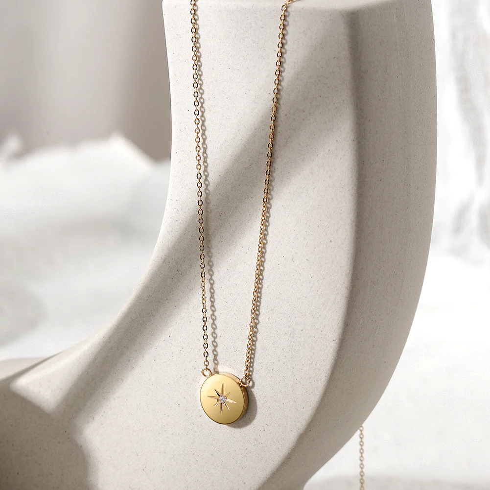 Ciunofor-North-Star-necklace-05