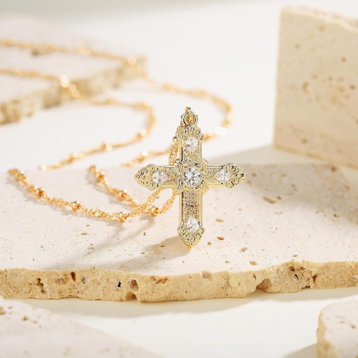 Fettero | 14K Gold Plated Faith Pendant Cross Necklace