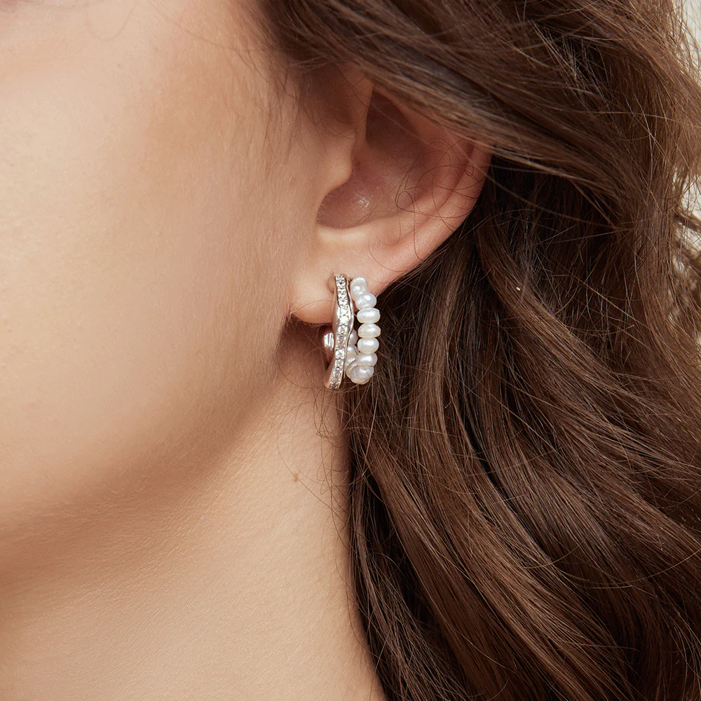 ARSIS-Pearl-Huggie-Hoop-Earrings-Silver-02