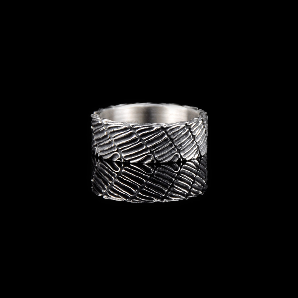 DYQ-JEWELRY-Crocodile-Skin-Texture-Ring-01