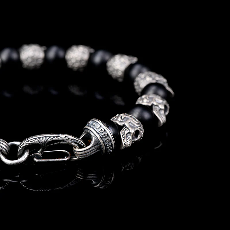 DYQ_JEWELRY_Skull_Obsidian_Bracelet_02